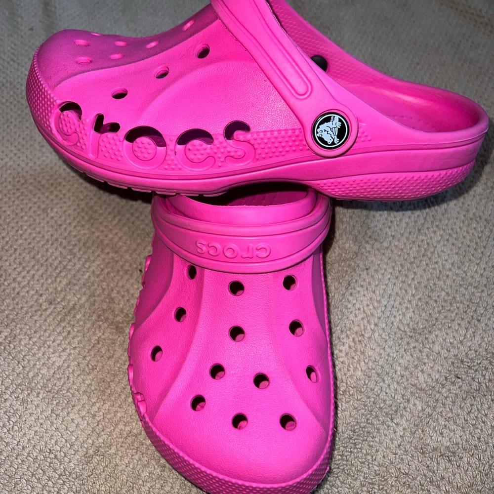 Crocs size 3